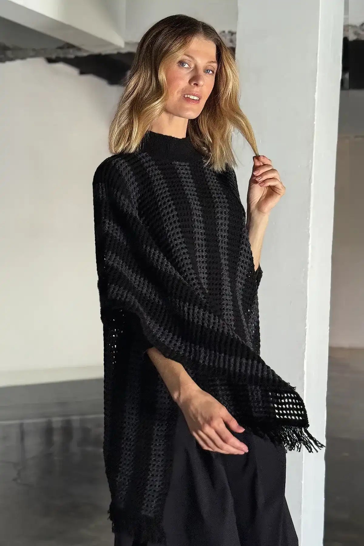Poncho Fiama