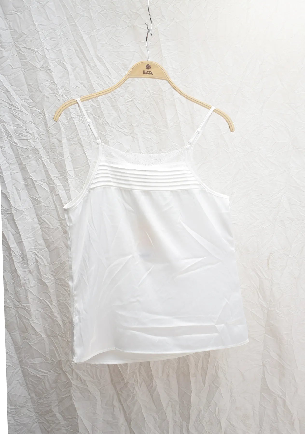 Polera Tirantes y Plisado