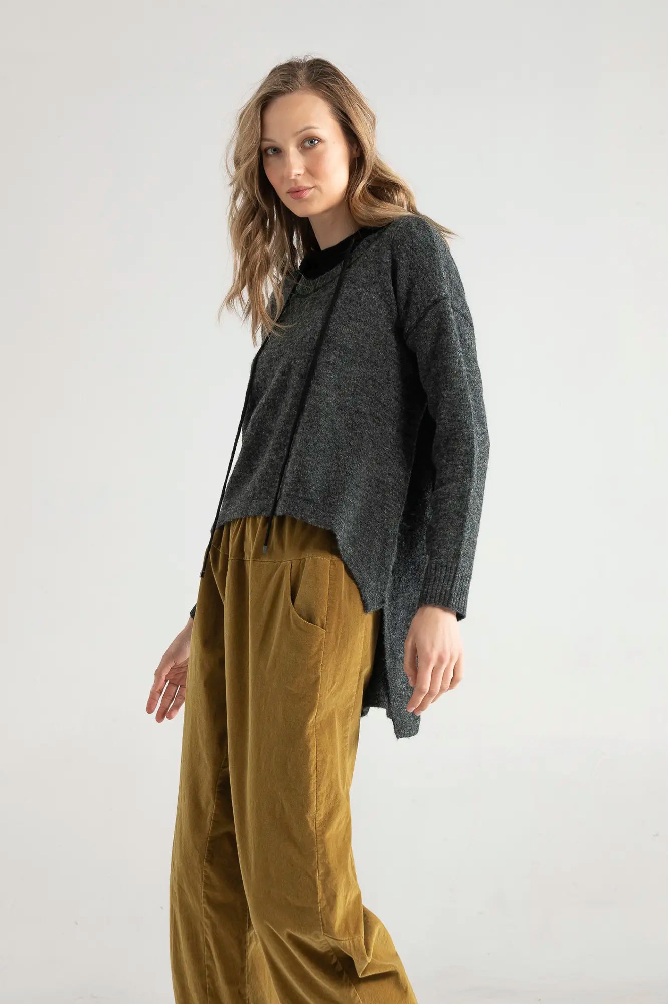 RAGGA_Sweater_Caleb_012c