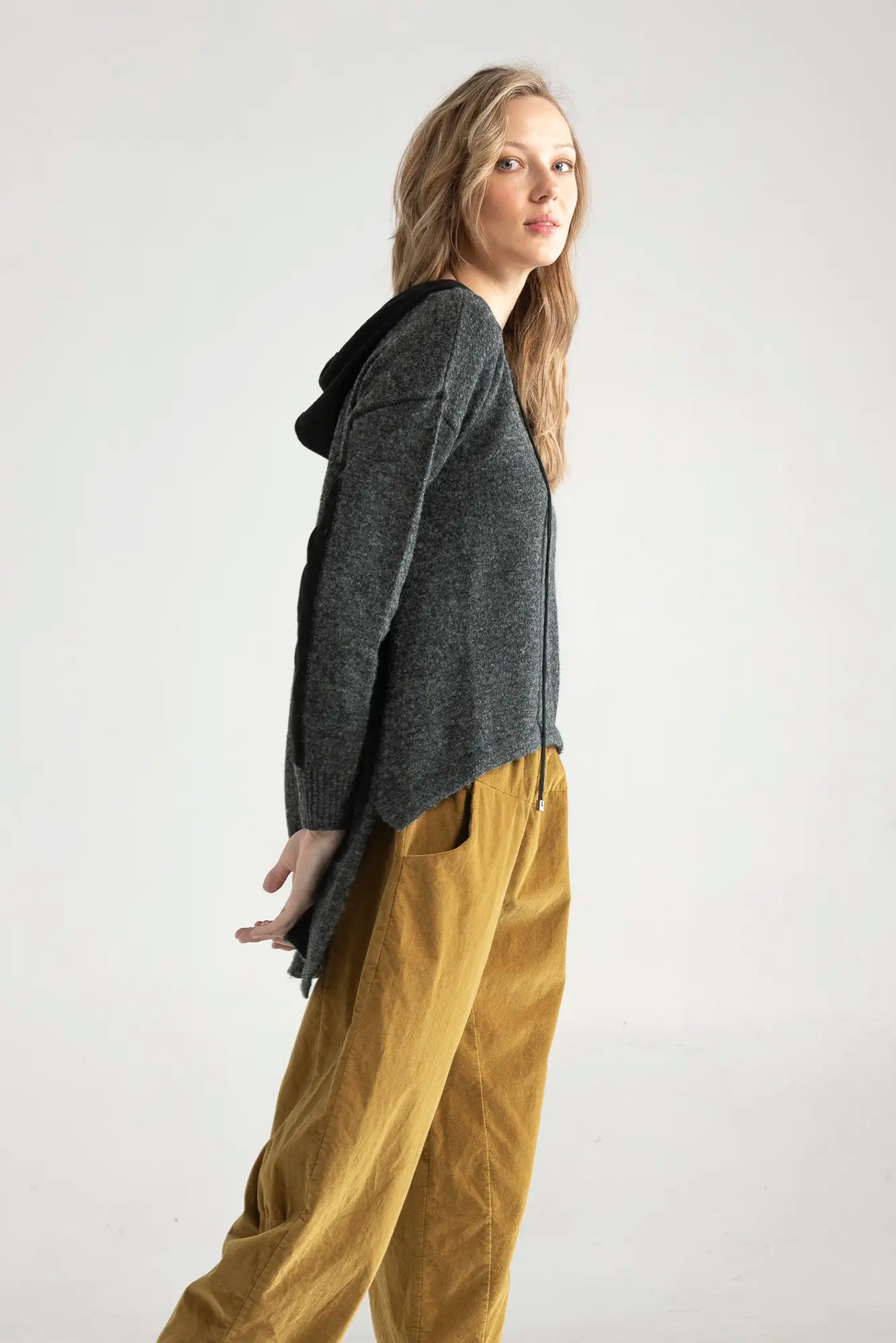 RAGGA_Sweater_Caleb_012e