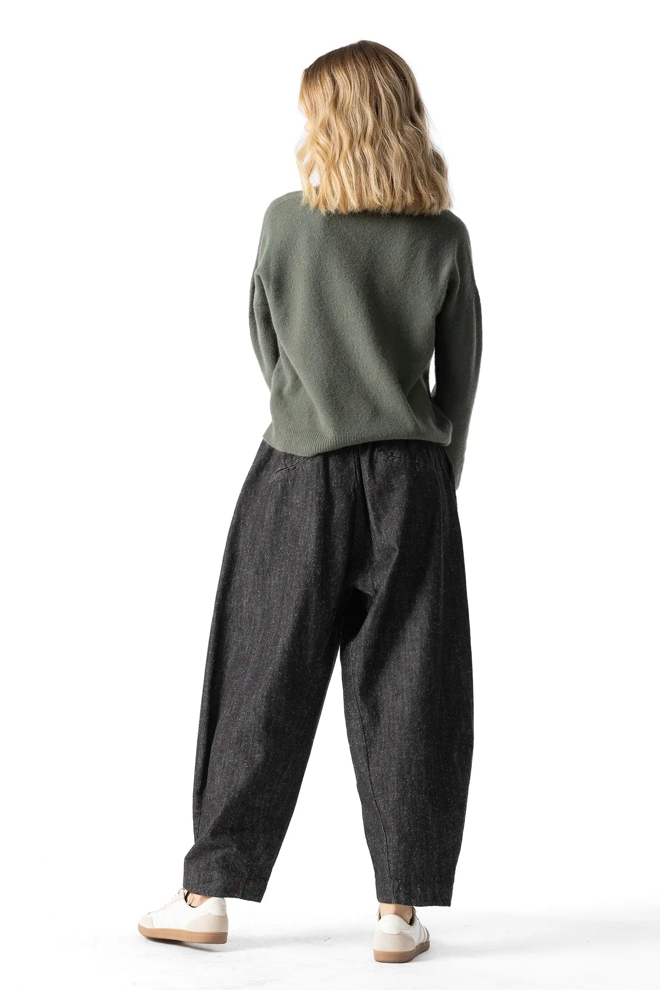RAGGA_Sweater_Masi_Viscosa_verde_musgo_Mujer_espalda