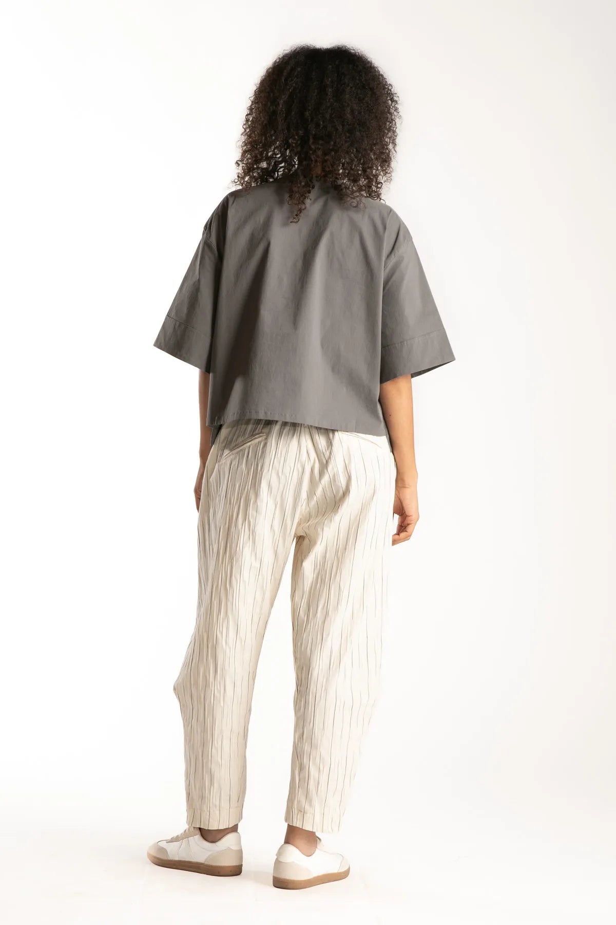 Ragga Blusa Zyne Gris espalda