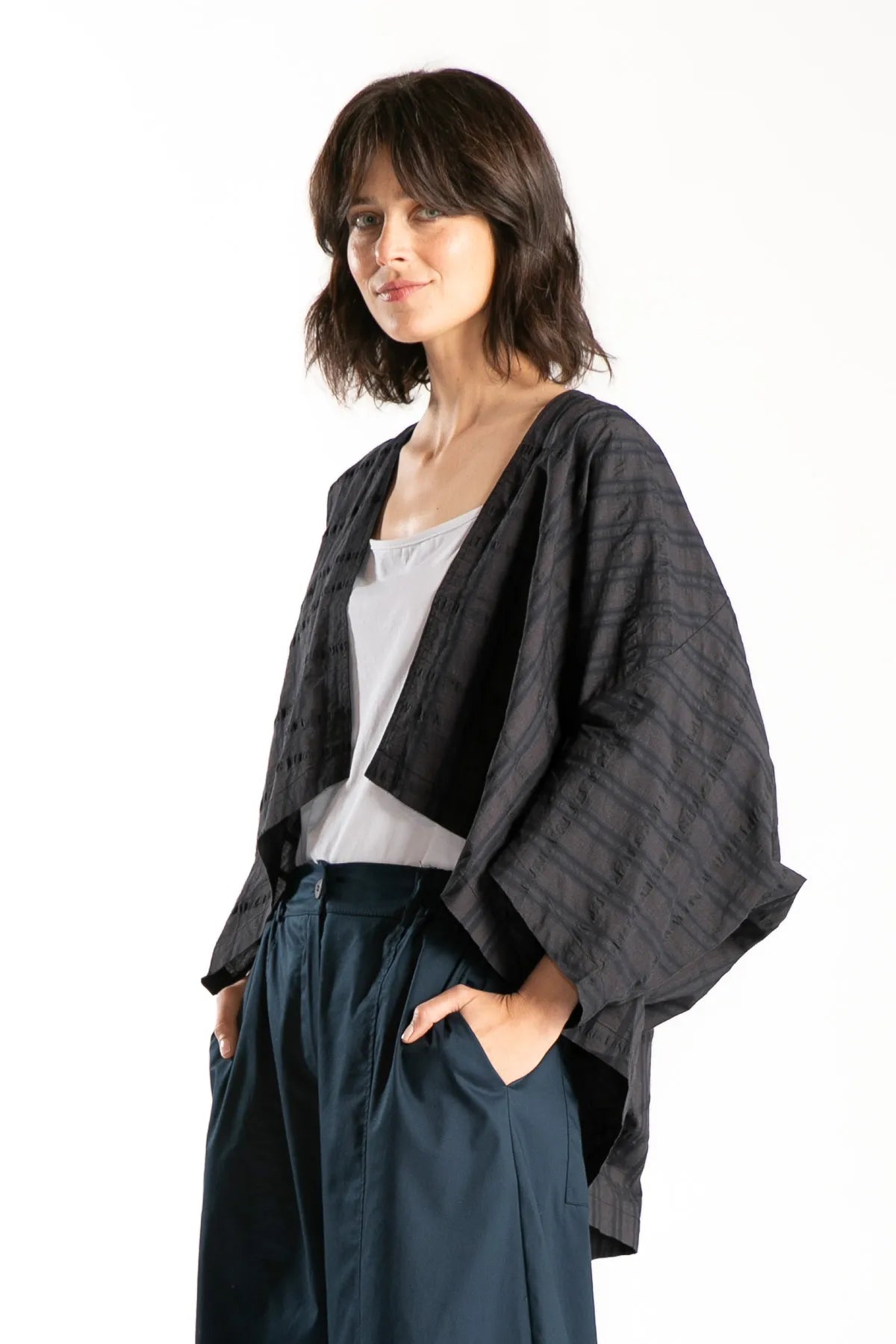 Ragga Tapado rayan de mujer algodón plano oversize con trama lineal azul marino vista perfil