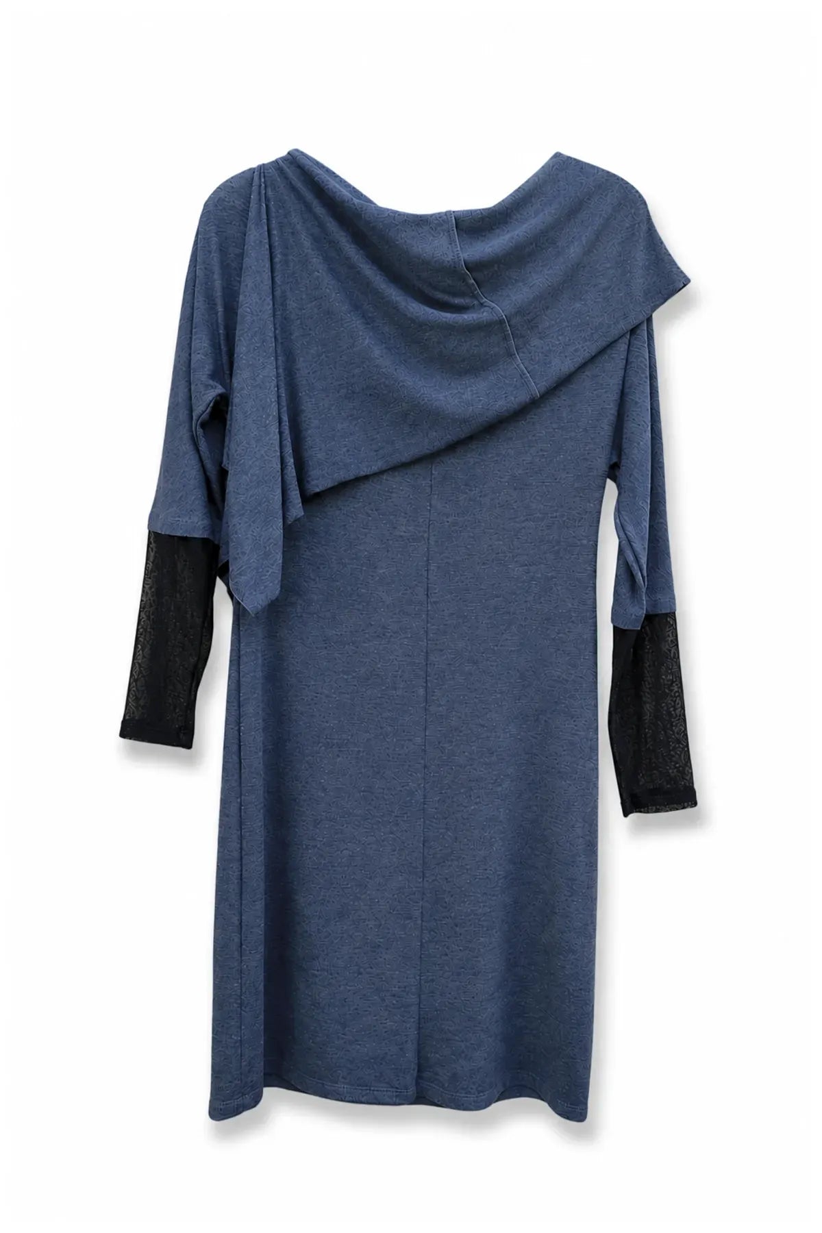 Vestido Cuello Capa Mangas Malla
