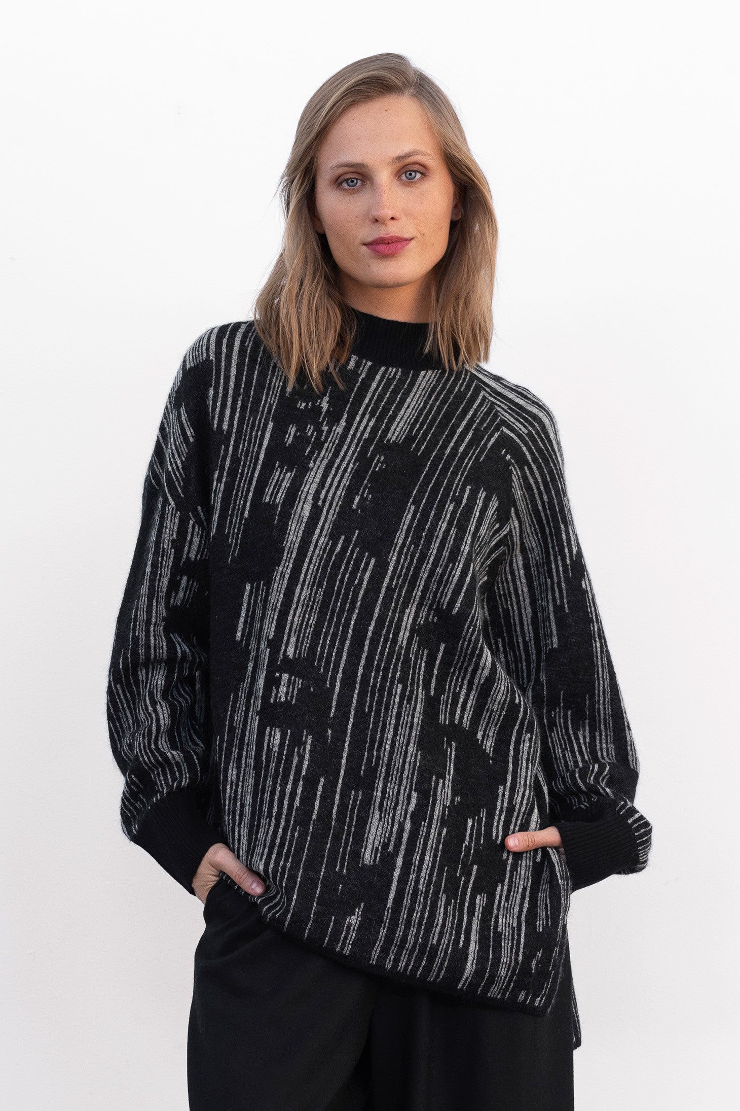 Sweater-Kai-010-Raggaa.jpg