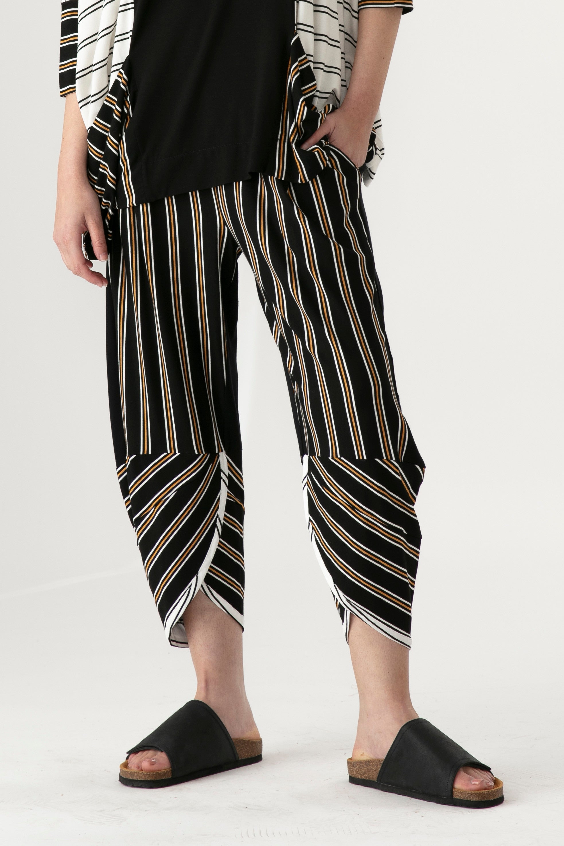POLERA PANTALON LINEAREb copia 2.jpg