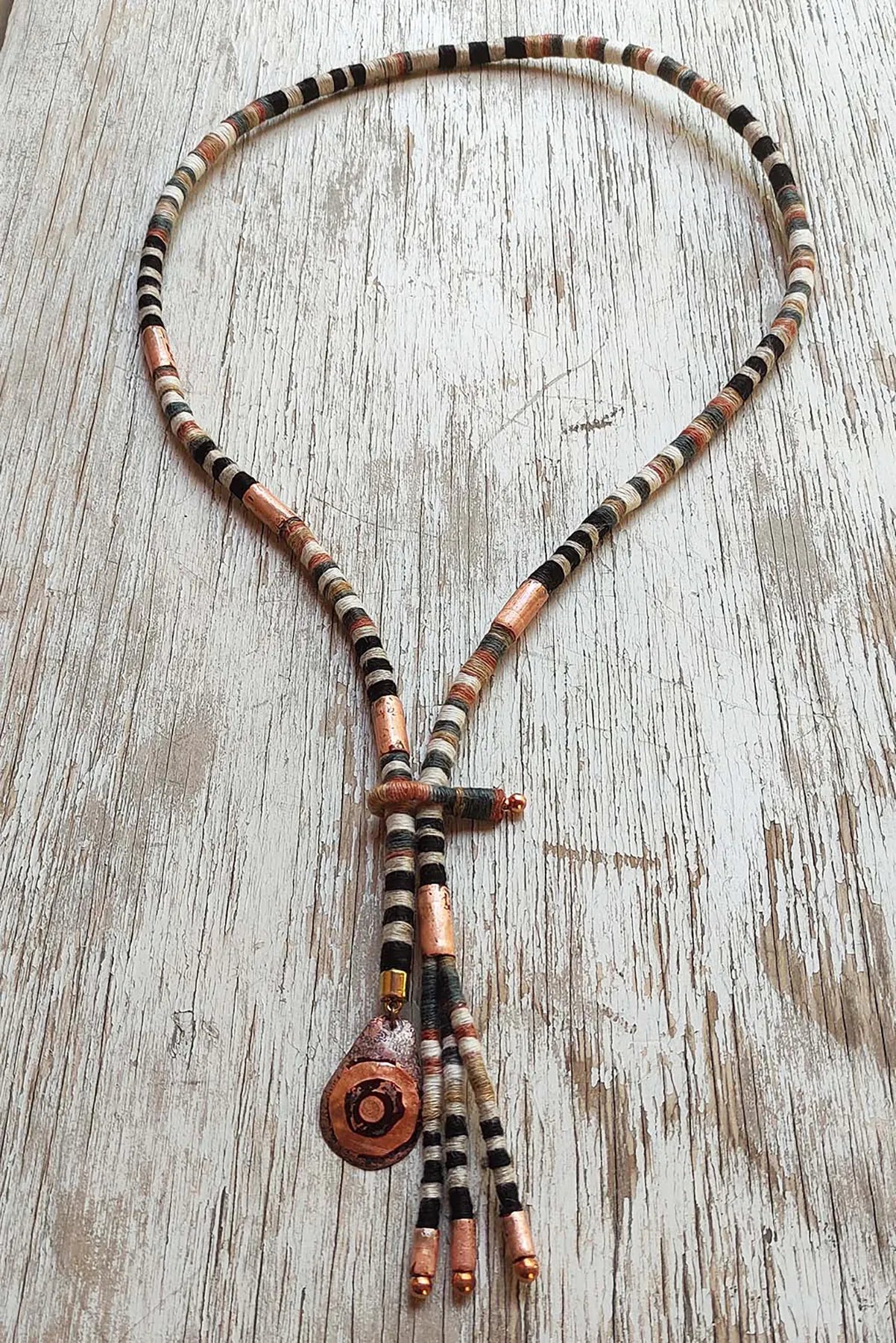 Collar Cobre y Lino