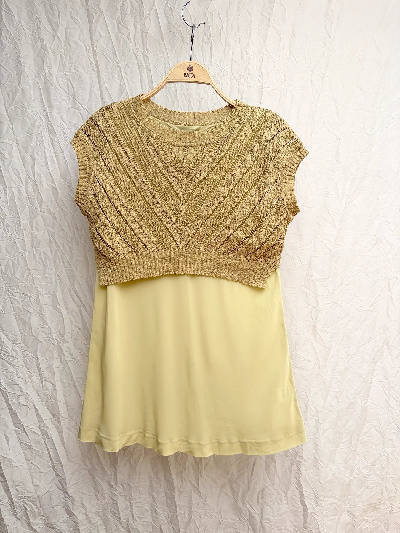 Top Tejido Sobrepuesto