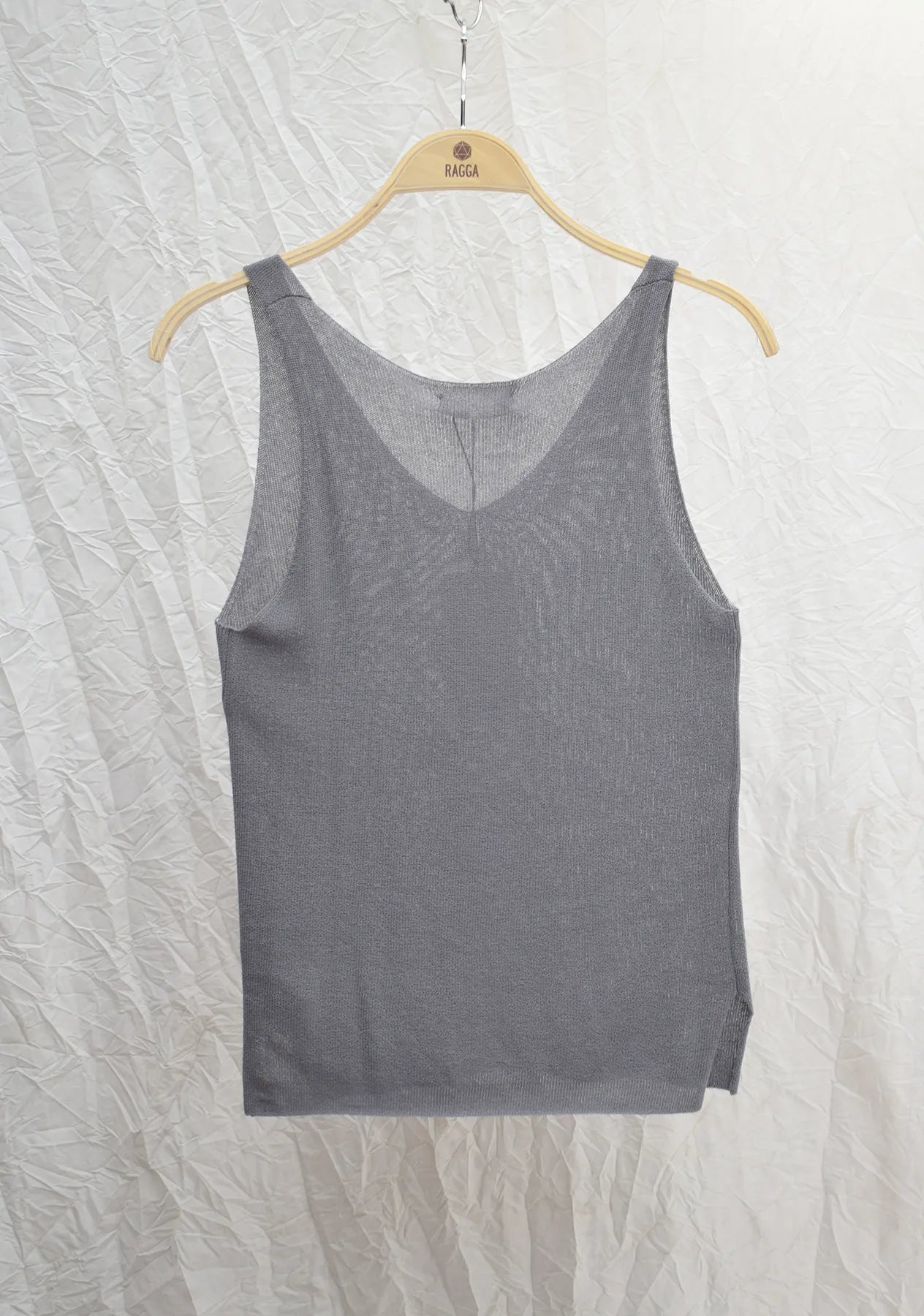 Top Sin Mangas Caida Recta