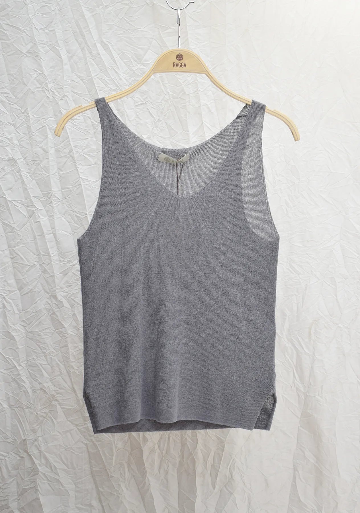 Top Sin Mangas Caida Recta