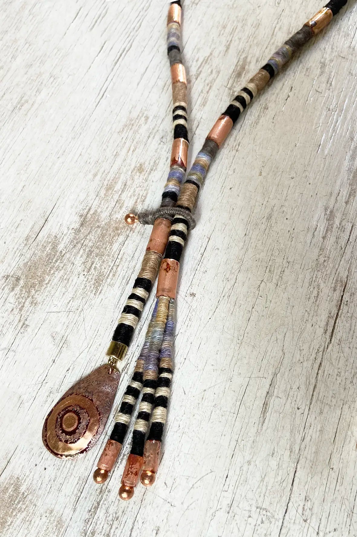 Collar Cobre y Lino