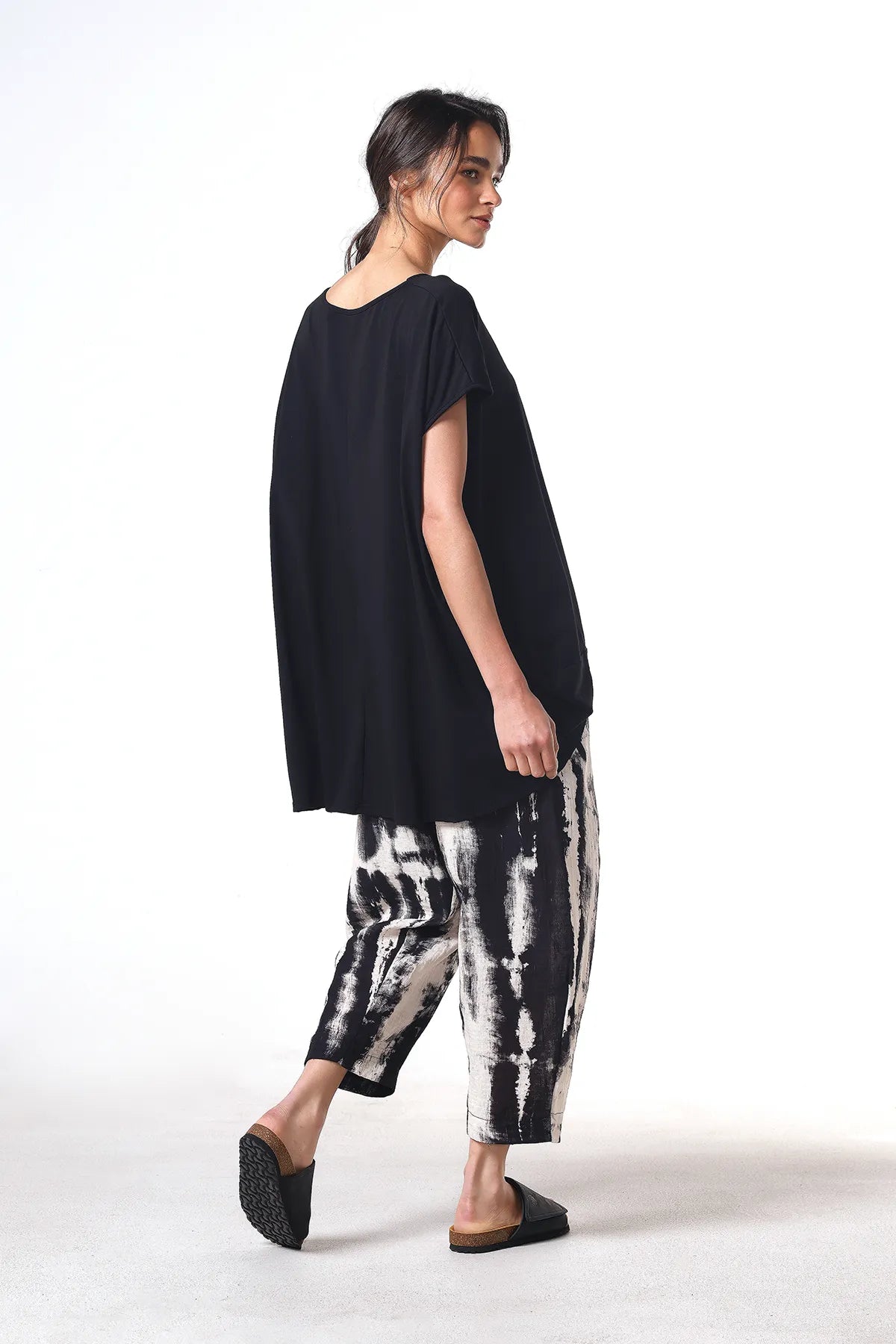 Pantalon Trama