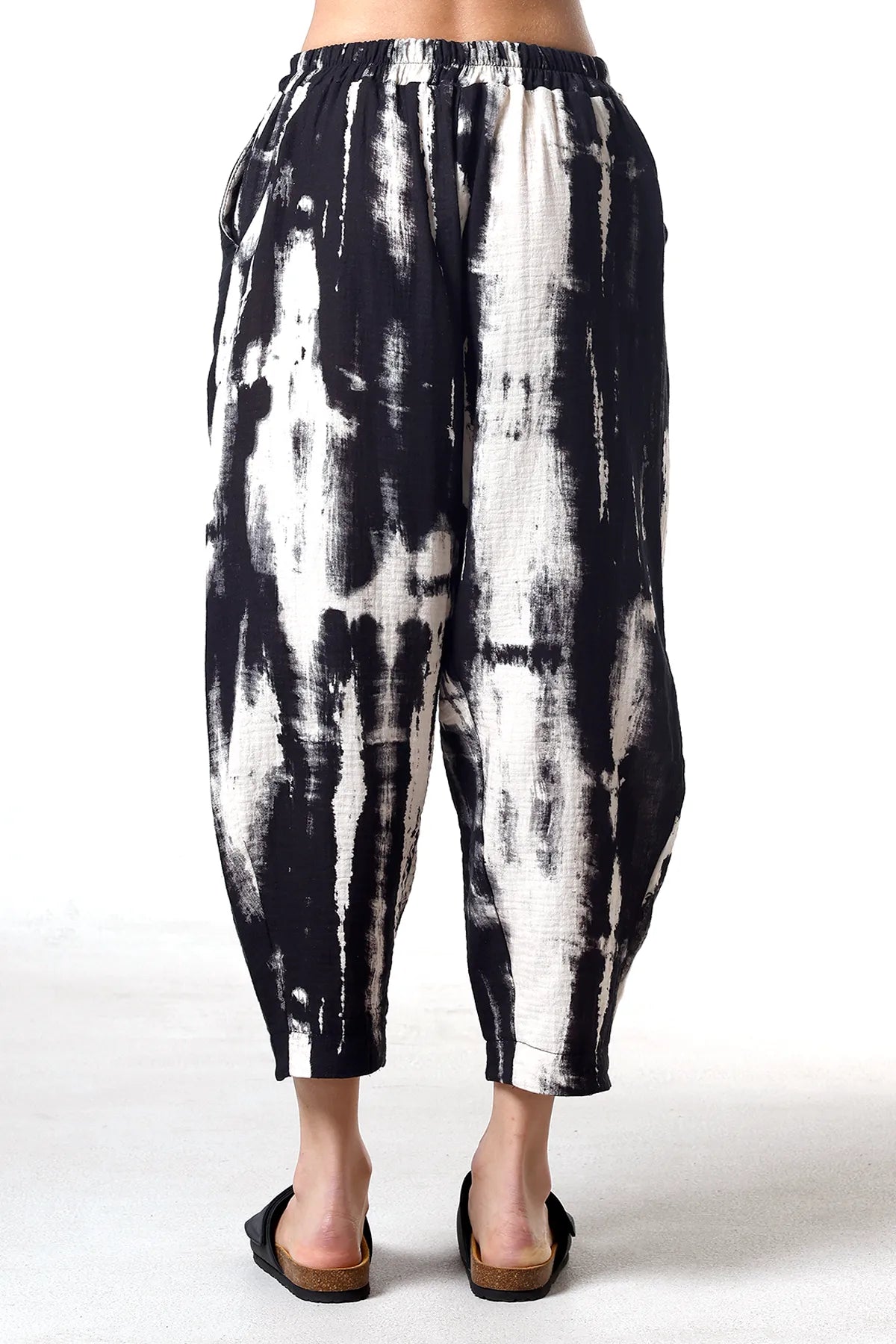 Pantalon Trama