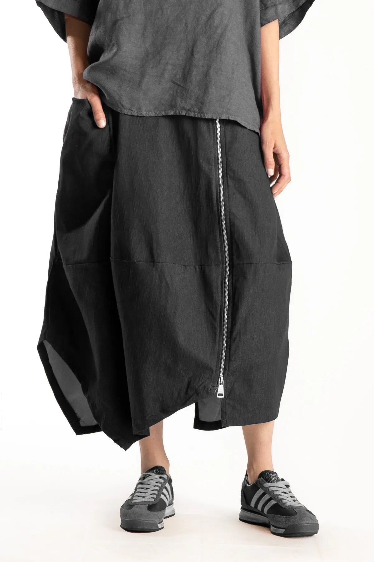 Ragga Falda Tara Denim azul de mujer bolsillo a la cadera y cierre metal frontal