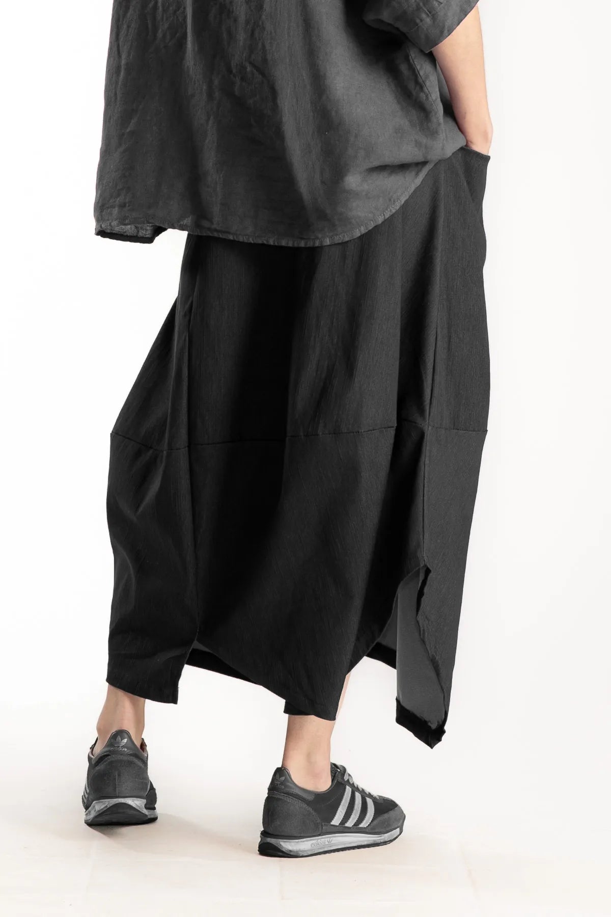 Ragga Falda Tara Denim negro largo de mujer bolsillo a la cadera corte asimétrico