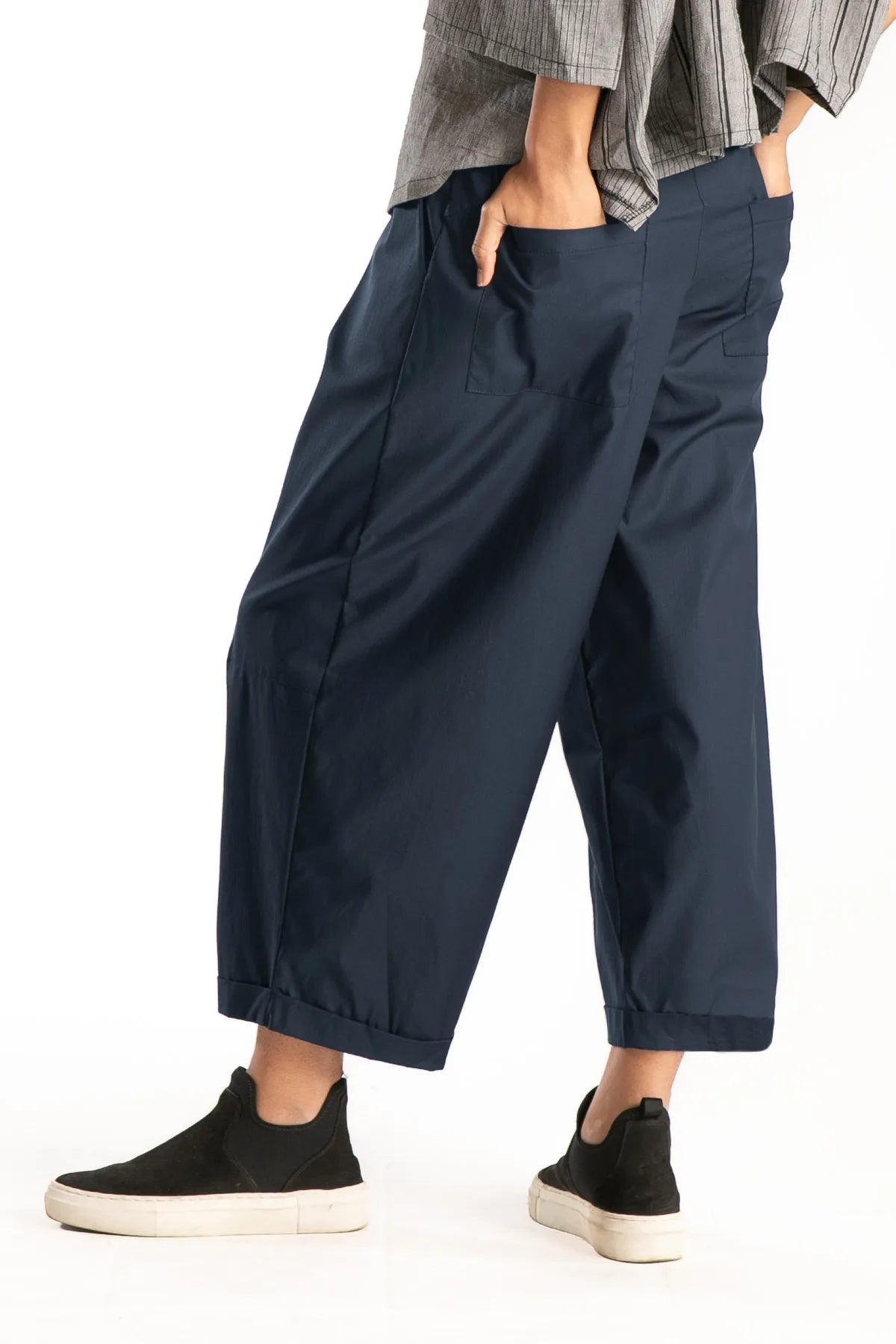 Ragga pantalón Mirko casual de mujer en algodón plano azul marino doblez fijo inferior vista perfil