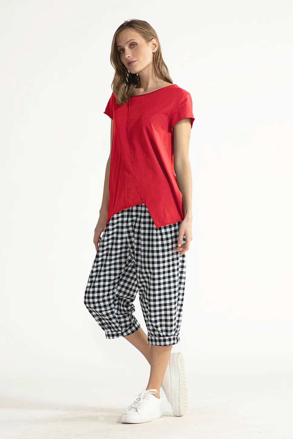 Ragga Polera Atila Roja Perfil Mujer