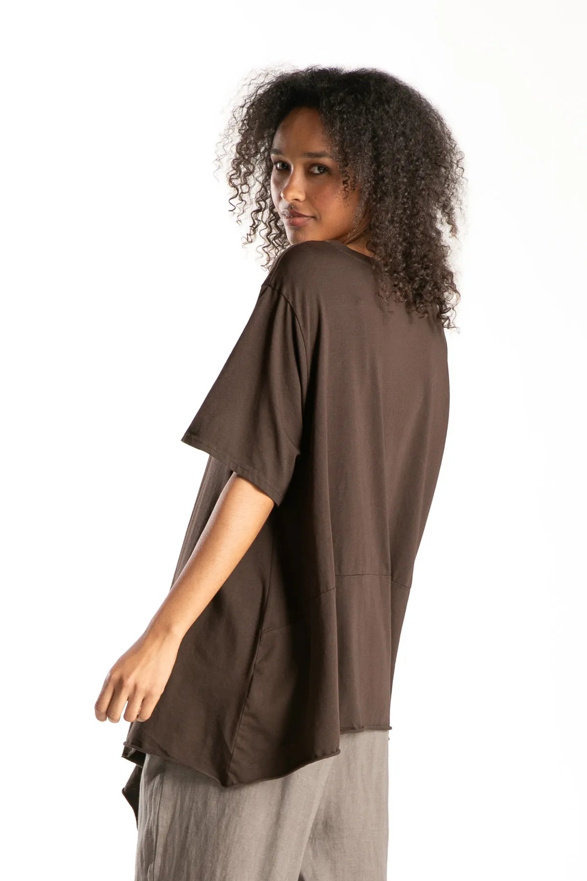 Ragga Polera Nika Chocolate Algodón Espalda