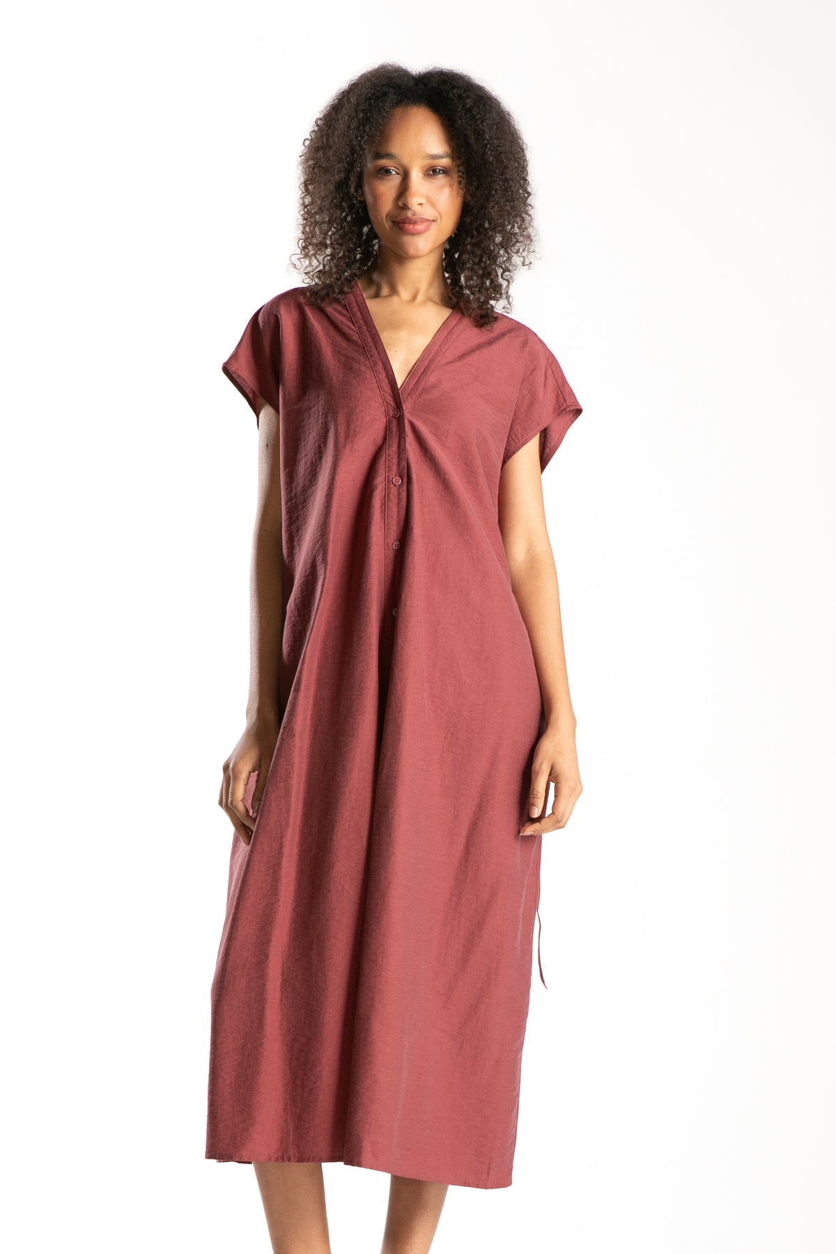 Ragga Vestido Mujer Montreal color granate abotonado vista frontal